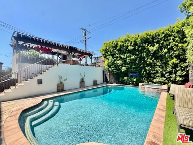 8283 W 4th Street, Los Angeles, California 90048