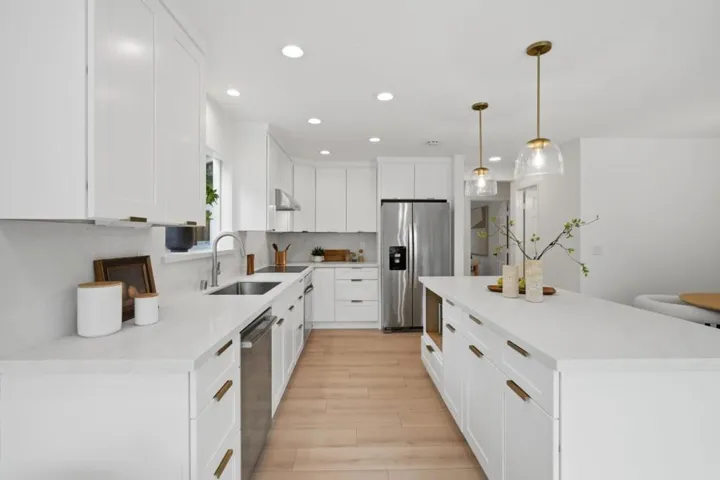 918 Mangrove Avenue, Sunnyvale, California 94086
