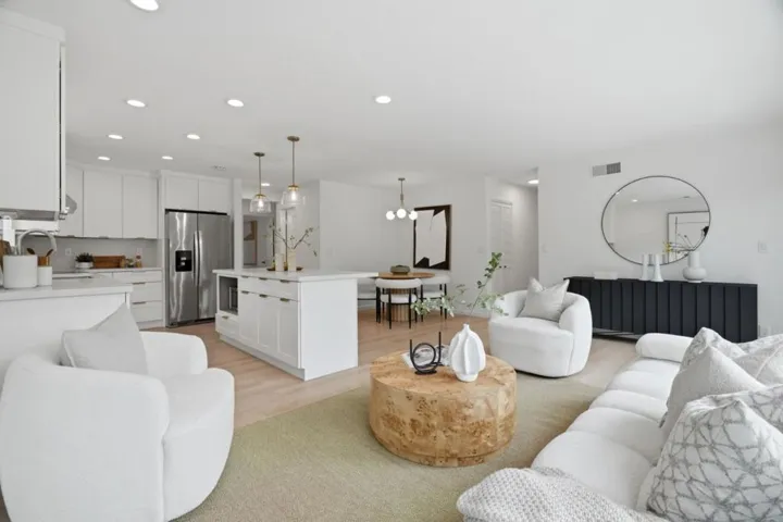918 Mangrove Avenue, Sunnyvale, California 94086