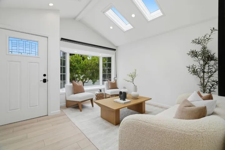 918 Mangrove Avenue, Sunnyvale, California 94086
