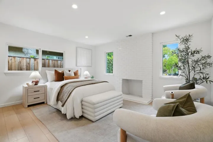 918 Mangrove Avenue, Sunnyvale, California 94086