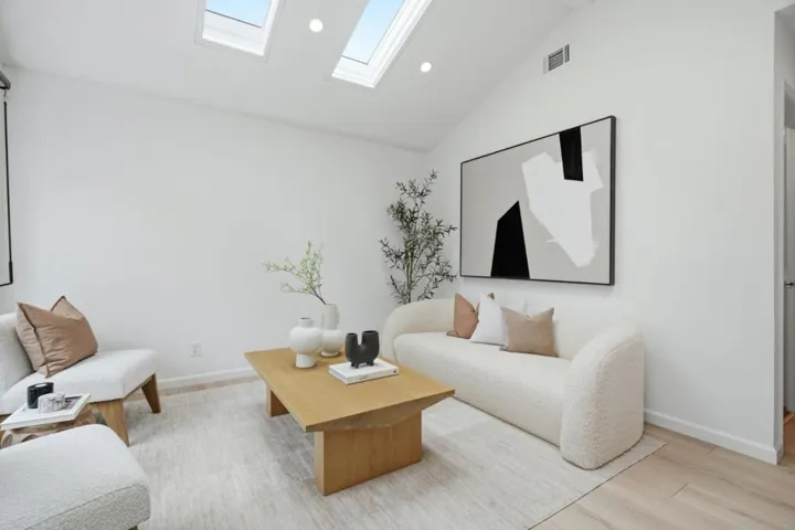 918 Mangrove Avenue, Sunnyvale, California 94086
