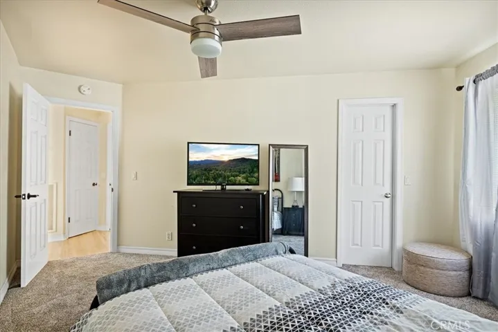 28670 Shenandoah Drive, Lake Arrowhead, California 92352
