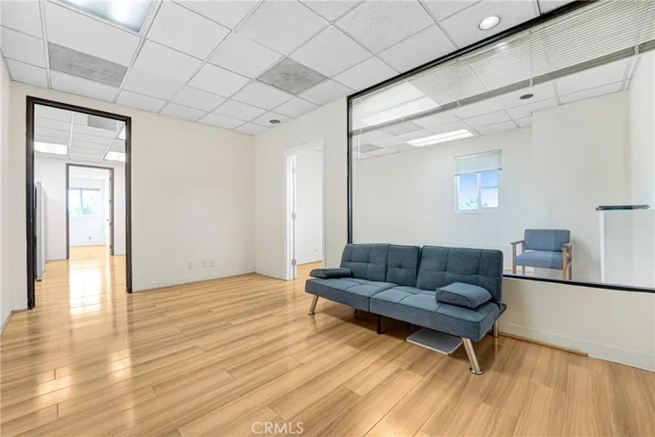 20631 Ventura Boulevard, Woodland Hills, California 91364