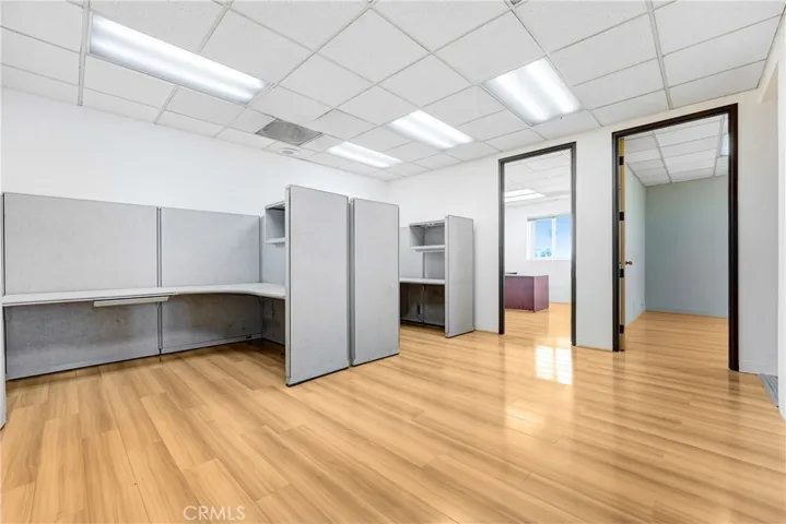 20631 Ventura Boulevard, Woodland Hills, California 91364