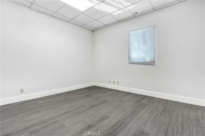 20631 Ventura Boulevard, Woodland Hills, California 91364