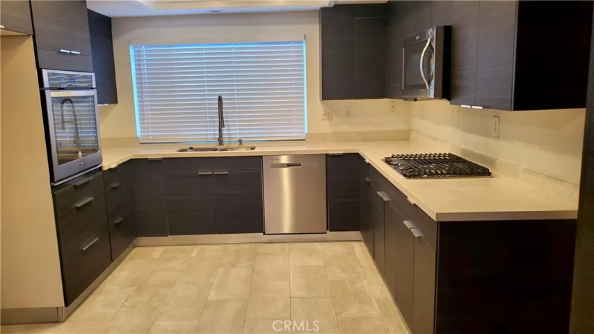 1030 S Rimwood Drive, Anaheim Hills, California 92807