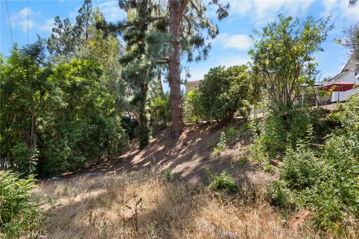 5522 Modena, Agoura Hills, California 91301