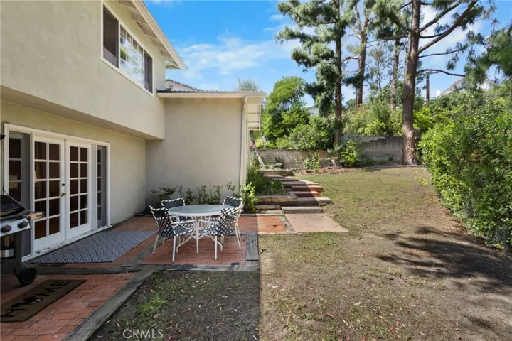 5522 Modena, Agoura Hills, California 91301