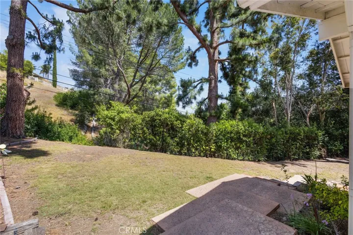 5522 Modena, Agoura Hills, California 91301