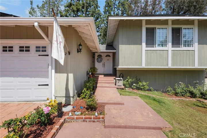 5522 Modena, Agoura Hills, California 91301