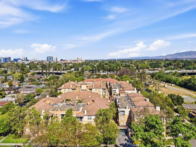 951 S 12th 311, San Jose, California 95112