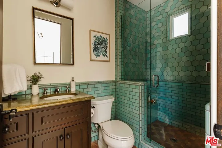 Guest Suite 4 (Downstairs)