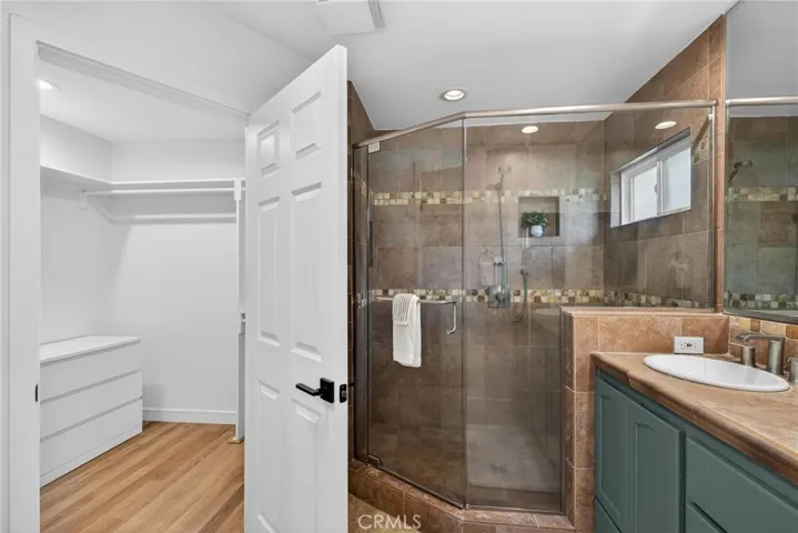Primary Ensuite Bath 2