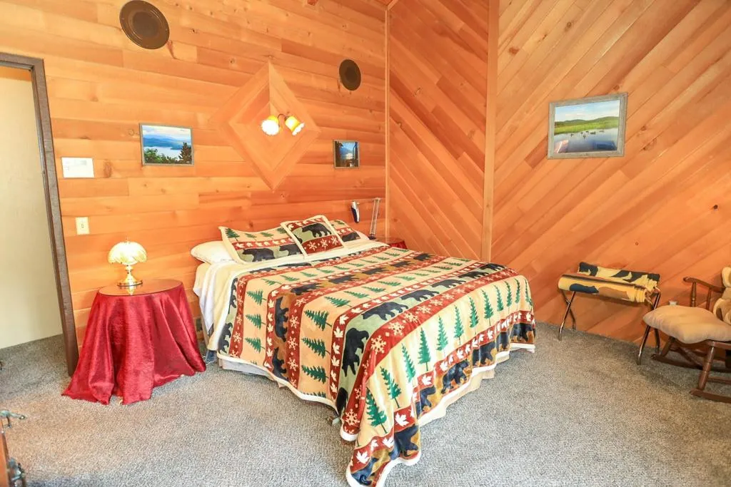 029_Master Bedroom