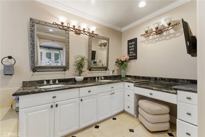 520 W Hermosa, Fullerton, California 92835