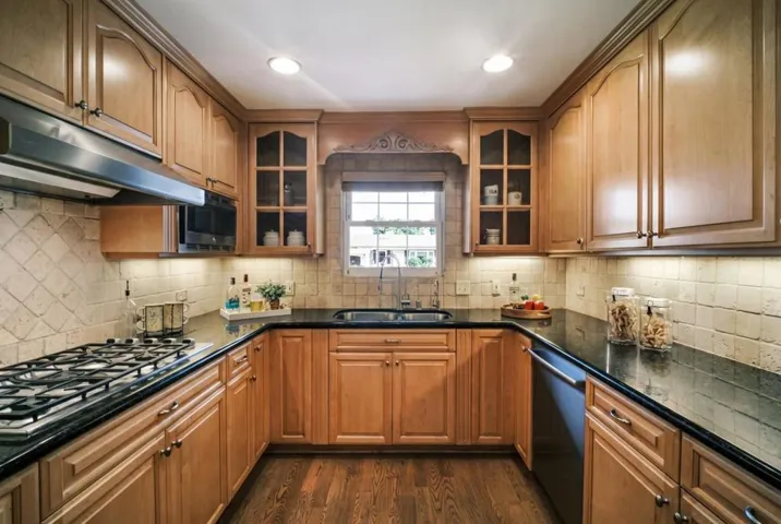 2488 Hart Avenue, Santa Clara, California 95050