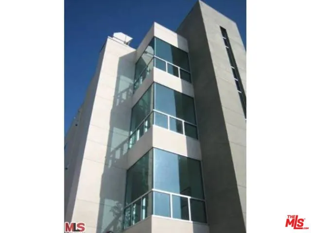 10633 Eastborne Avenue 201, Los Angeles, California 90024