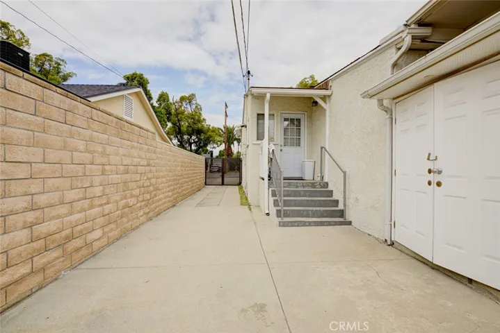 1334 Alameda, Glendale, California 91201