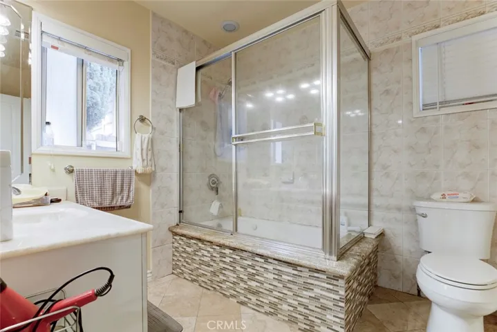 1334 Alameda, Glendale, California 91201