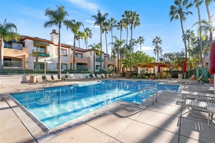 26 Villa Point, Newport Beach, California 92660