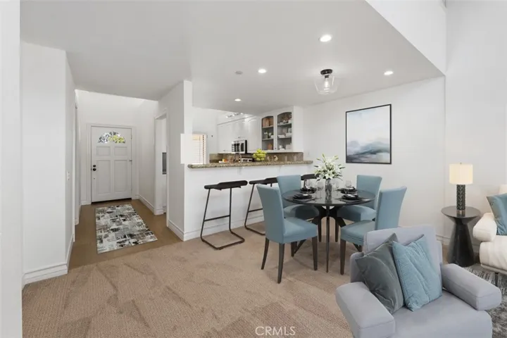 26 Villa Point, Newport Beach, California 92660