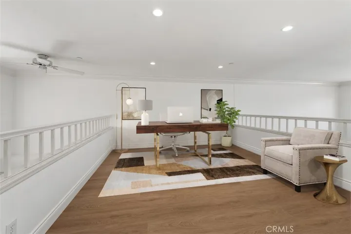 26 Villa Point, Newport Beach, California 92660