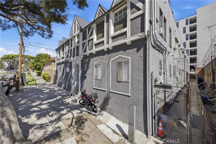 280 Witmer, Los Angeles, California 90026