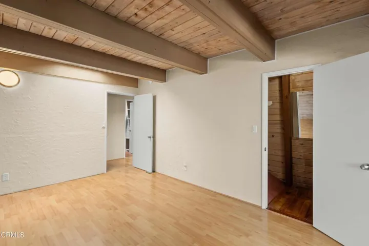 Bedroom 1 - Photo 2