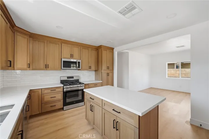 12940 4th, Chino, California 91710