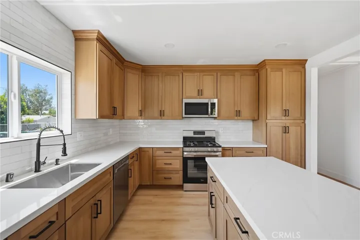 12940 4th, Chino, California 91710