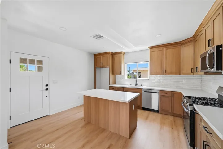 12940 4th, Chino, California 91710