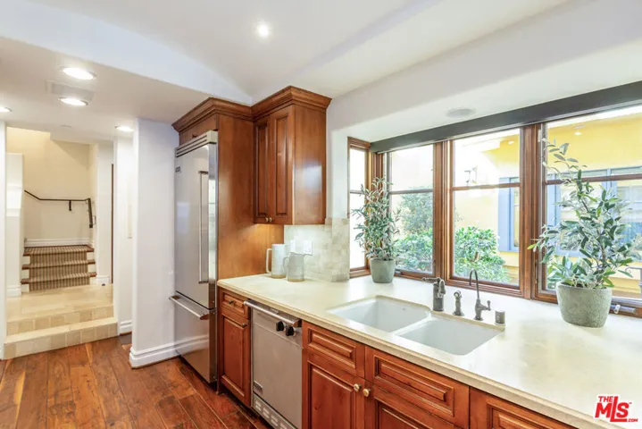 849 14th Street 4, Santa Monica, California 90403