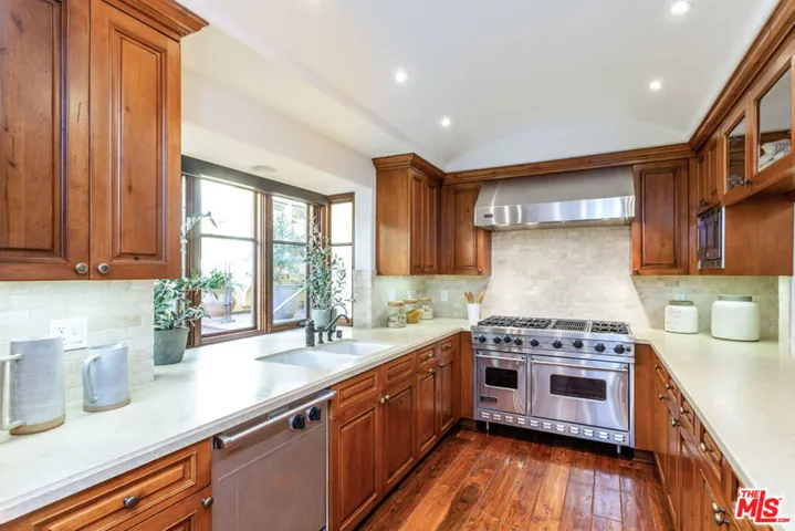 849 14th Street 4, Santa Monica, California 90403