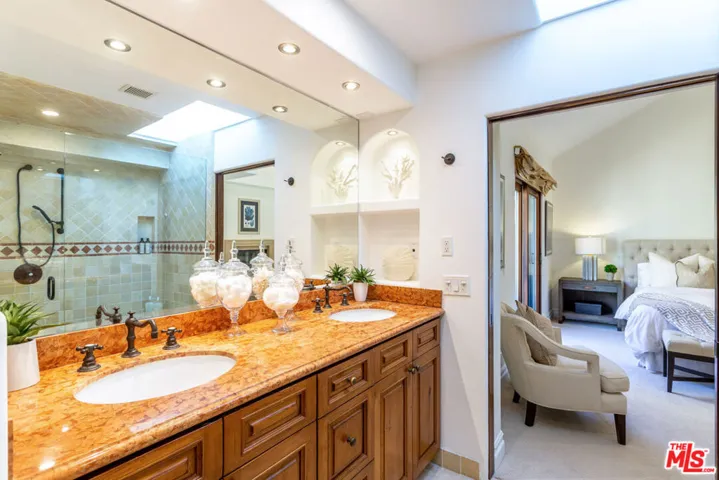 849 14th Street 4, Santa Monica, California 90403
