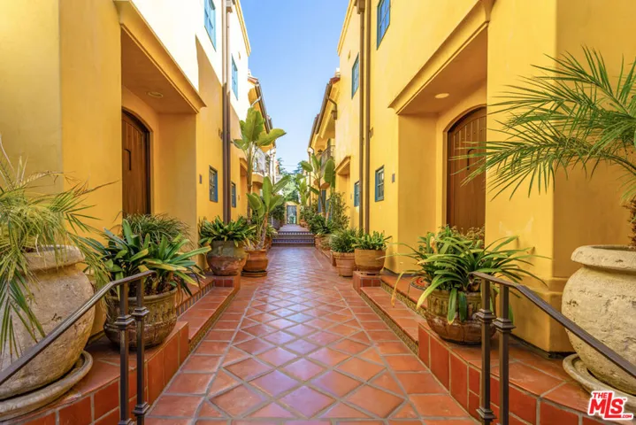 849 14th Street 4, Santa Monica, California 90403