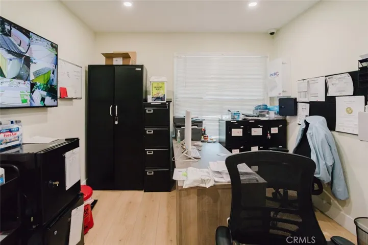 21210 Tulsa, Chatsworth, California 91311