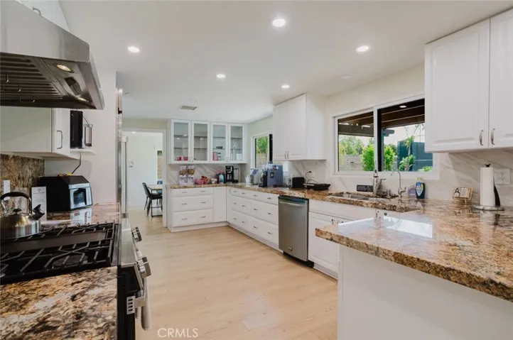 21210 Tulsa, Chatsworth, California 91311
