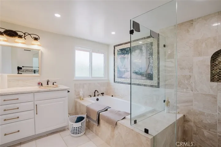21210 Tulsa, Chatsworth, California 91311