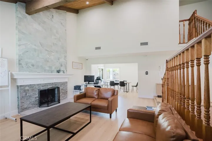 21210 Tulsa, Chatsworth, California 91311