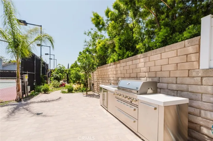 21210 Tulsa, Chatsworth, California 91311