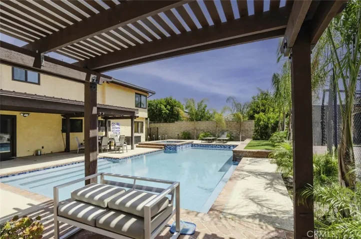 21210 Tulsa, Chatsworth, California 91311