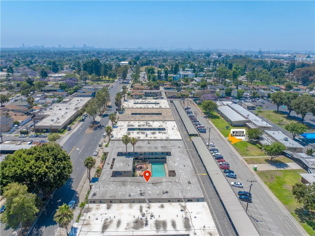 Long Beach Location, Near 405 & 710 Freeways