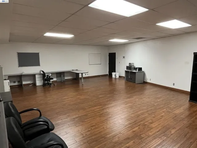 Suite 215