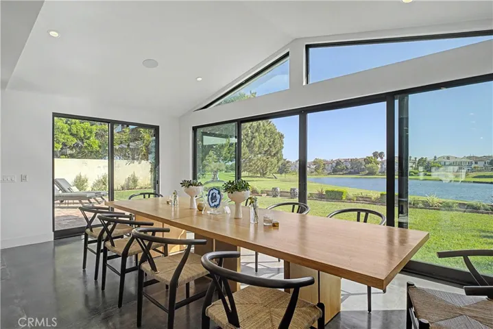 6722 Gate Hill, Huntington Beach, California 92648