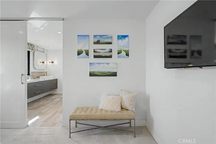 6722 Gate Hill, Huntington Beach, California 92648