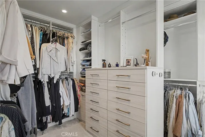 6722 Gate Hill, Huntington Beach, California 92648