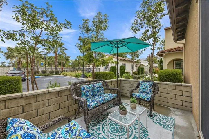 Front Patio outside the dining area with views of community pool/spa