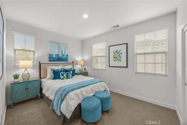 3rd bedroom by the loft