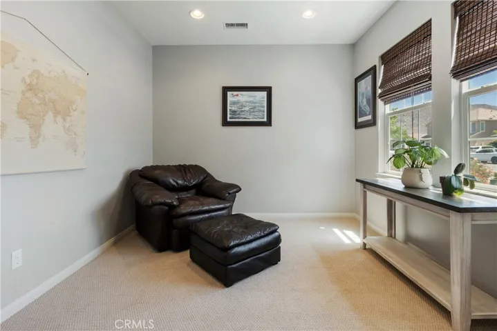 Downstairs office / bonus room area